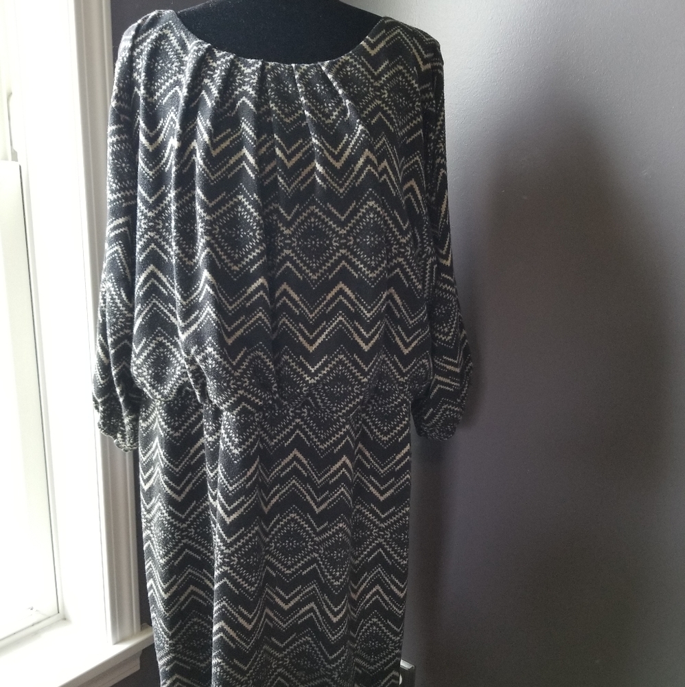 I.N Studio preowned dress size 16W